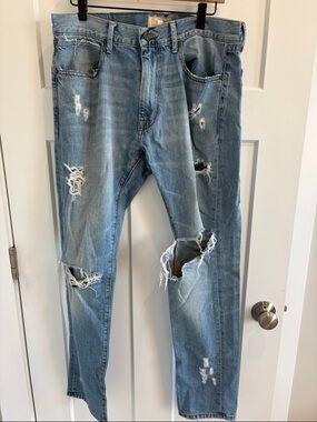 Men's Tribe Kelley Distressed Light Blue Jeans